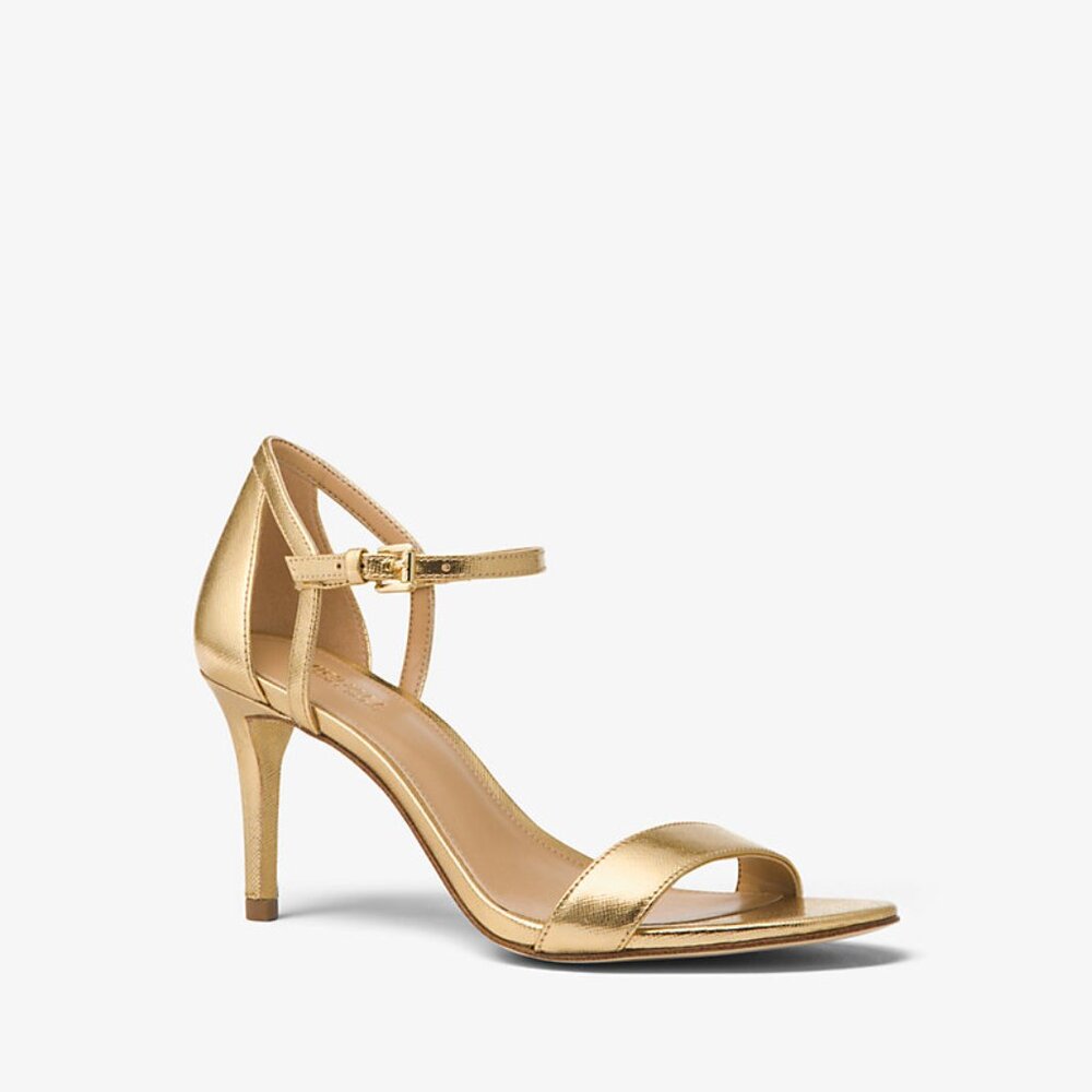 New in box Michael kors Simone MID Sandal - Pale Gold